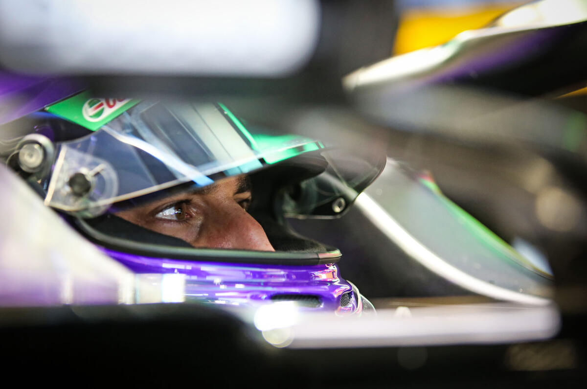 Daniel Ricciardo interview - helmet Daniel Ricciardo interview - helmet