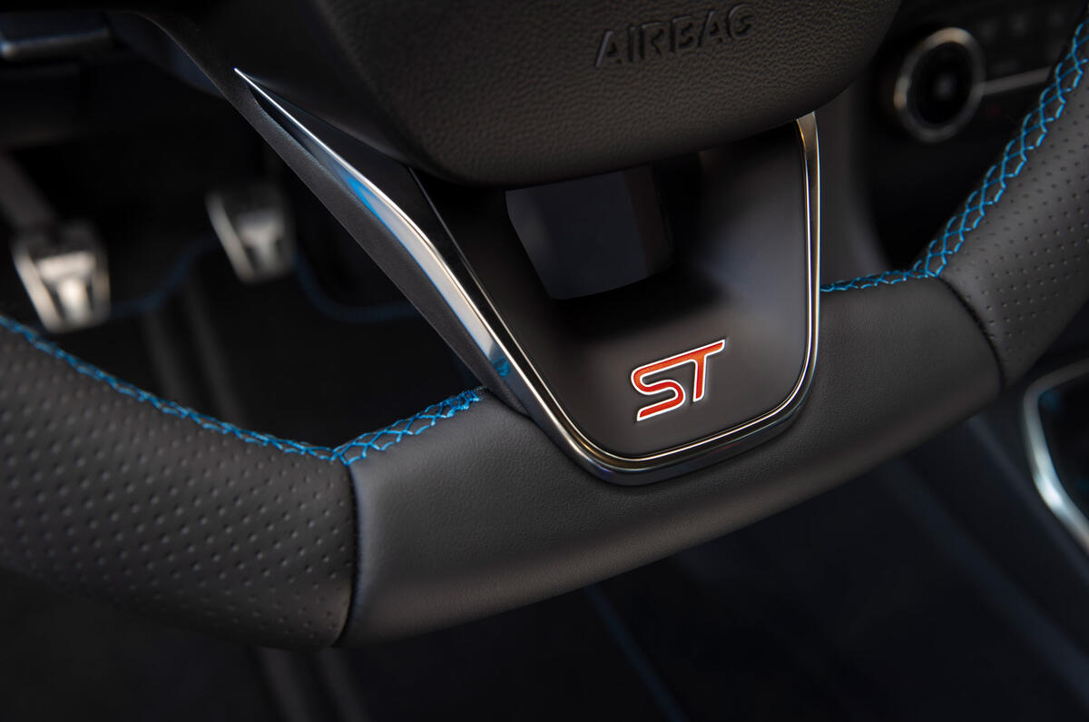 Ford Fiesta ST Edition 2020 official announcement - Steering wheel trim