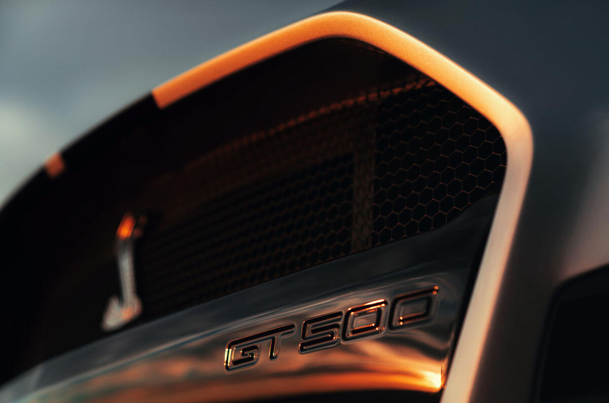 Ford Shelby Mustang GT500 official reveal - GT500 badge