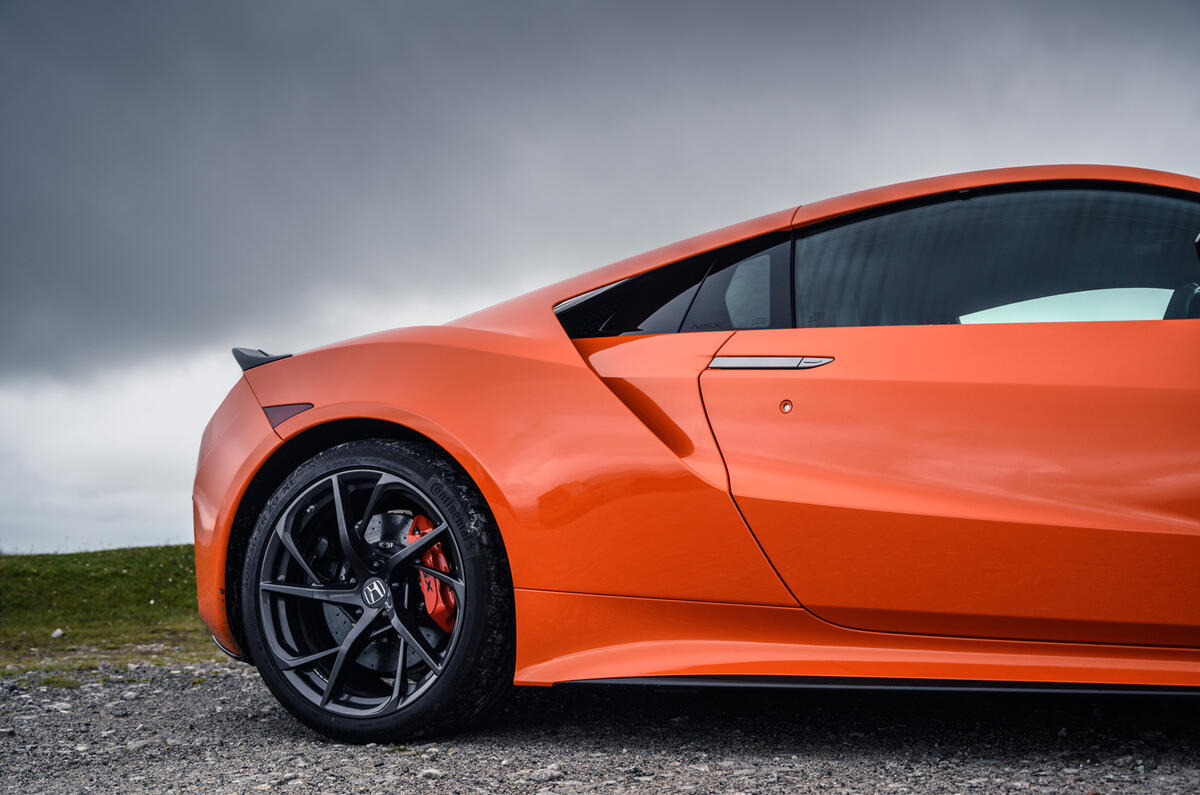 Honda NSX hybrid supercar feature - alloy wheels Honda NSX hybrid supercar feature - alloy wheels