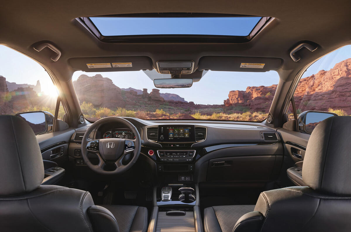 Honda Passport 2018 official reveal - cabin