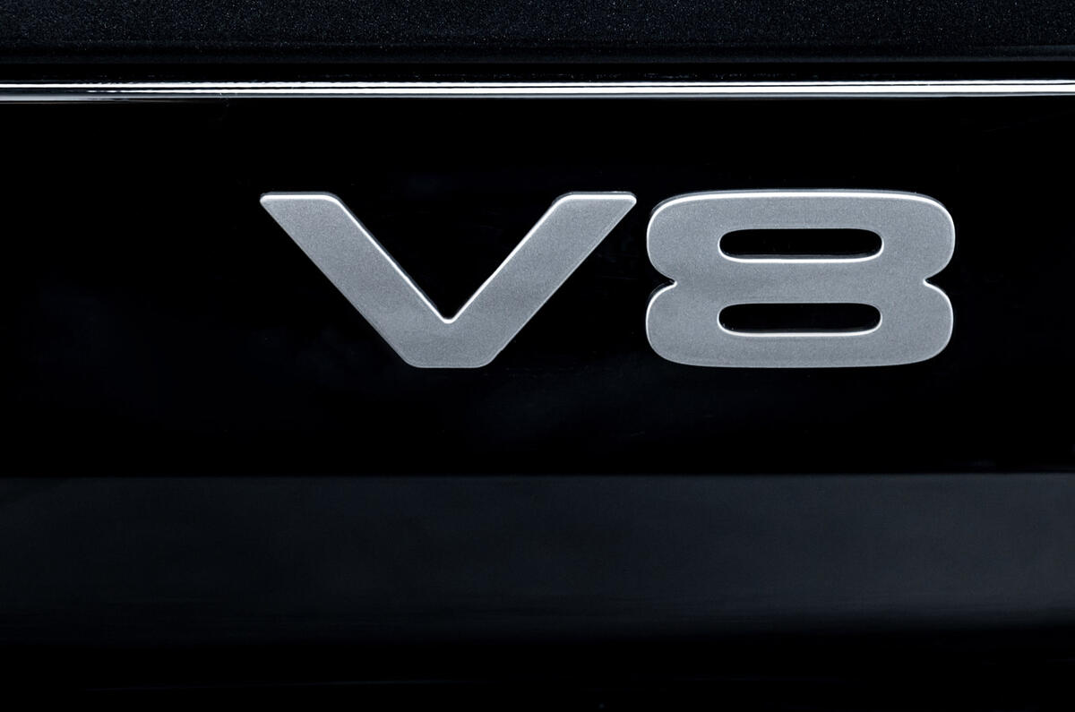 92 Land Rover Defender V8 2021 official images V8 badge