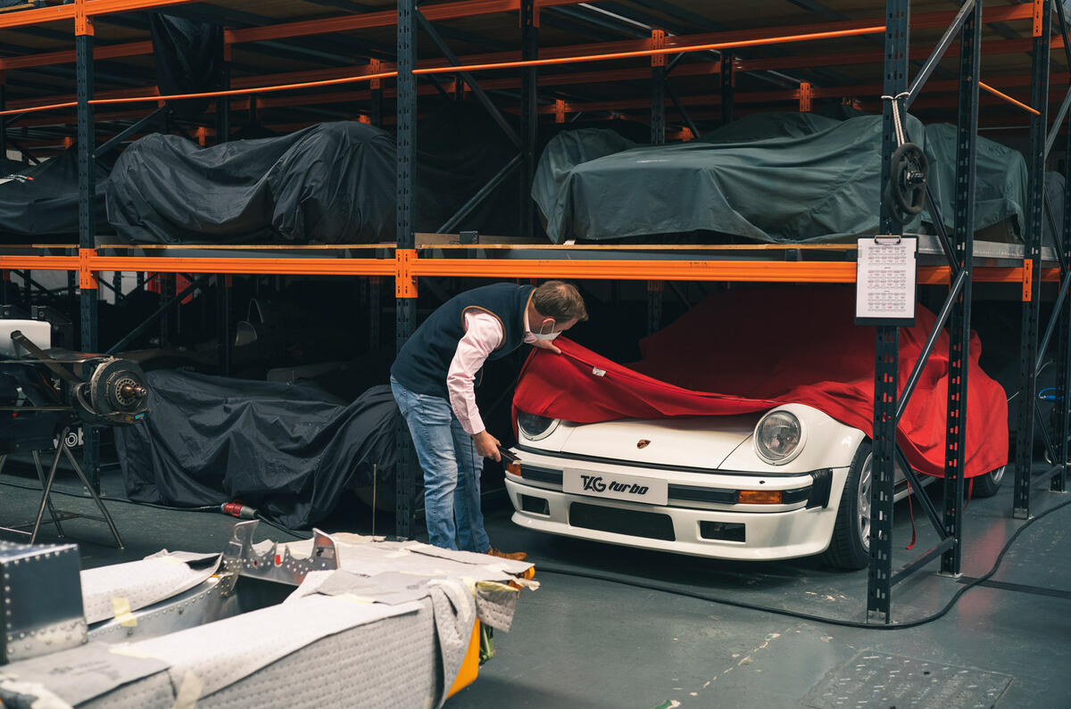 92 mclaren heritage porsche 930 tag turbo front