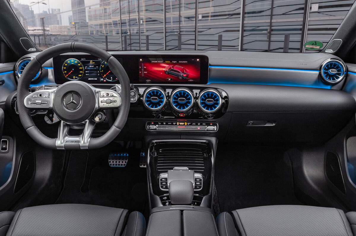Mercedes-AMG A35 Saloon 2019 official reveal - dashboard