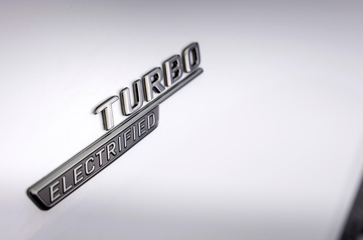 92 Mercedes AMG C43 2022 official reveal studio side badge