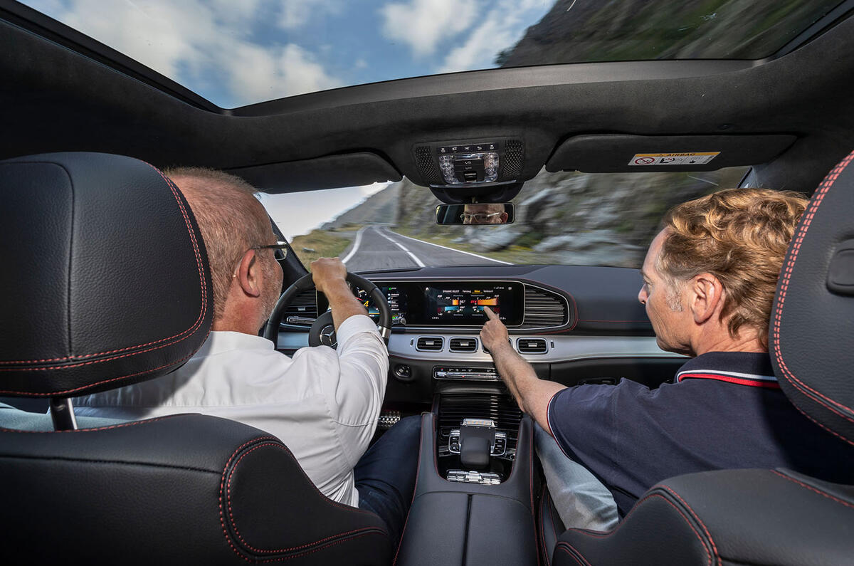 Mercedes-AMG GLE 53 prototype ride - Greg Kable pointing