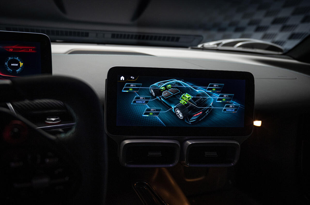 92 mercedes amg one screen 92 mercedes amg one screen