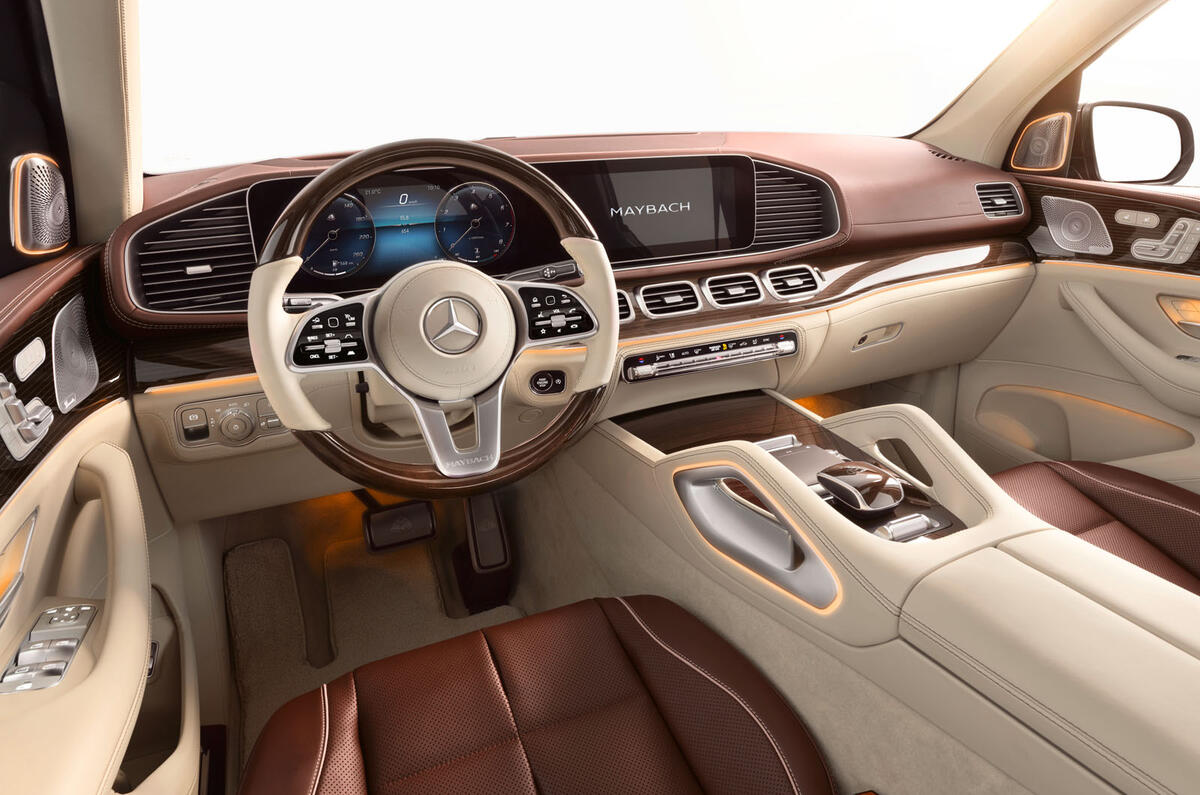 Mercedes-Maybach GLS 600 official press images - dashboard