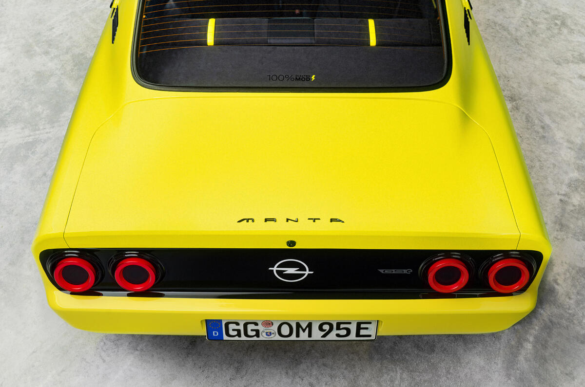 92 opel manta elektromod 2021 official images edit rear end