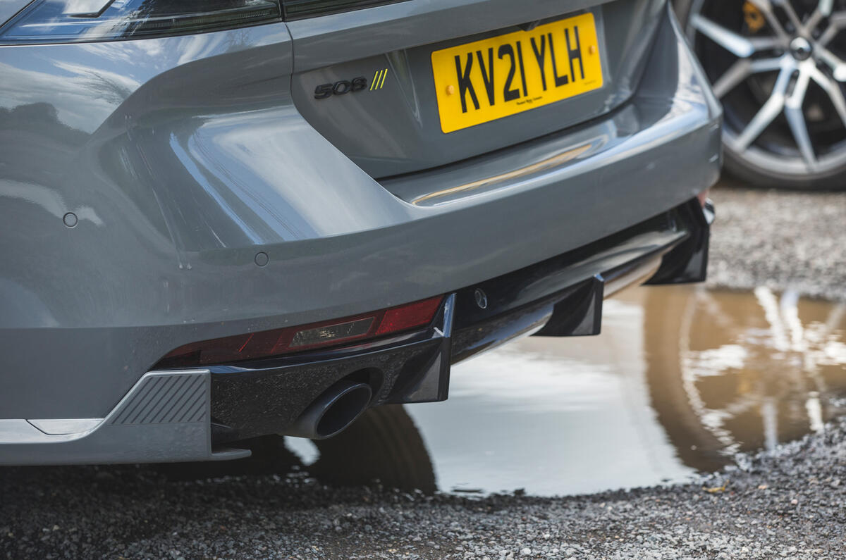 92 PHEV wagons triple test 2021 508 exhausts