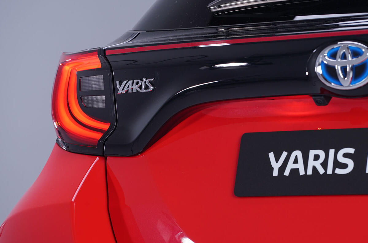 Toyota Yaris 2019 official studio - rear lights