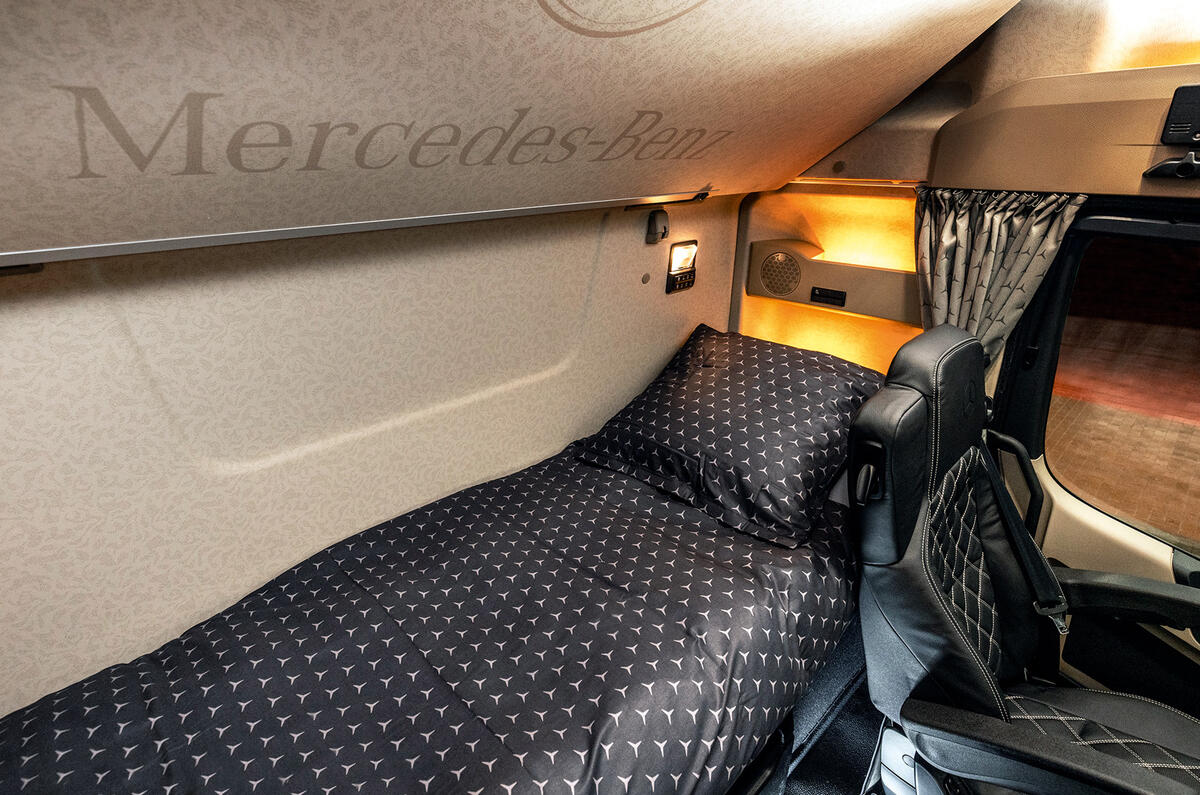 92 truck driving 92 truck driving