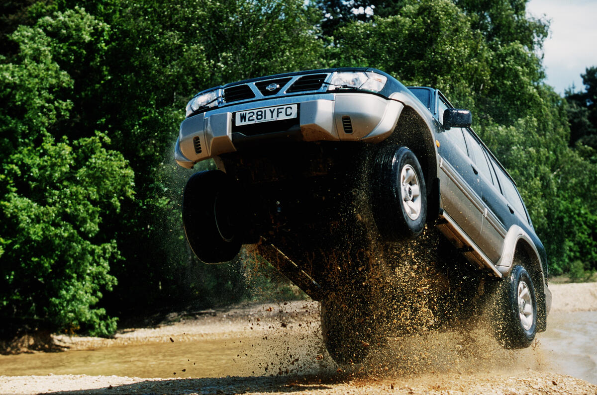 92 used buying guide nissan patrol GR jump 92 used buying guide nissan patrol GR jump