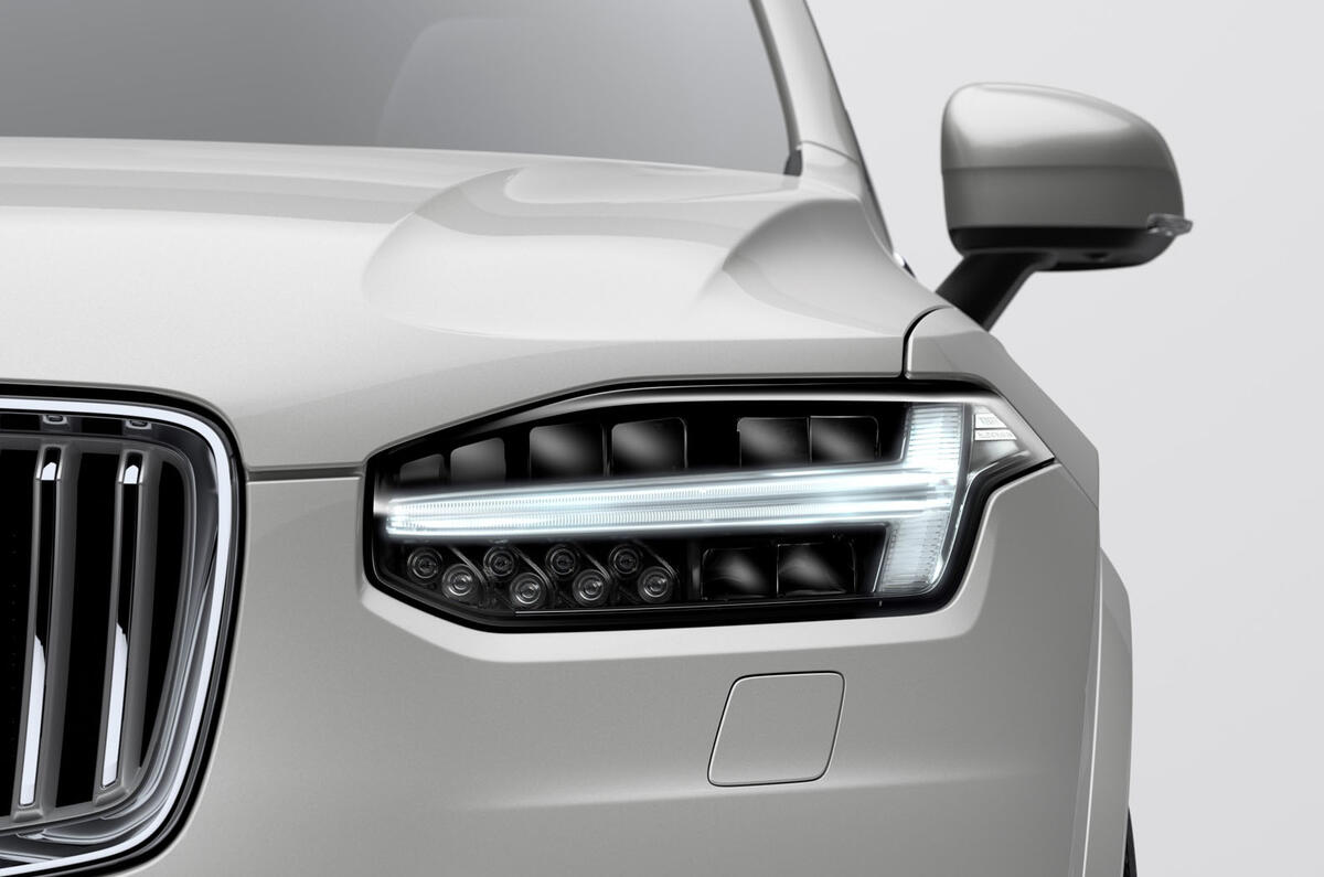 Volvo XC90 2019 refresh official press - headlights