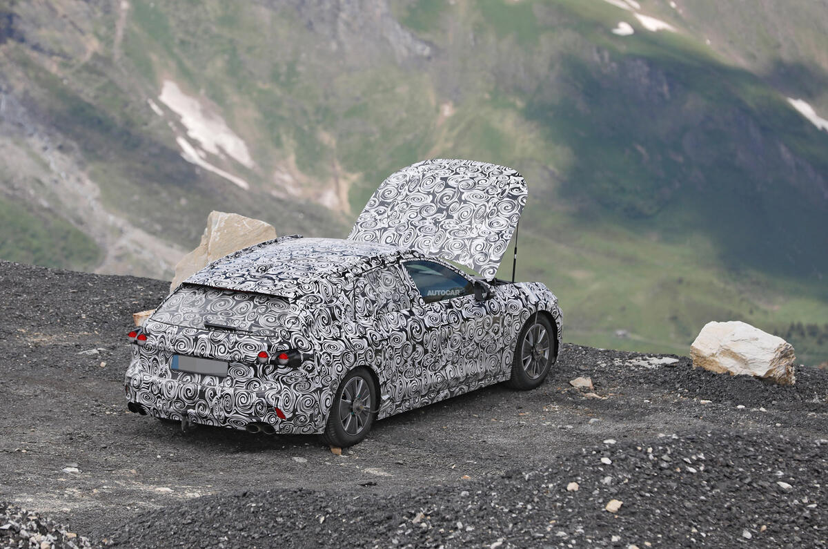 92 disguised Audi S4 rear bonnet up 