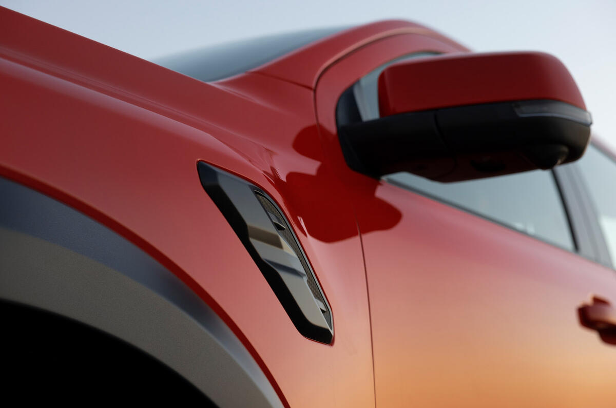93 2022 Ford Ranger Raptor official reveal side details 93 2022 Ford Ranger Raptor official reveal side details