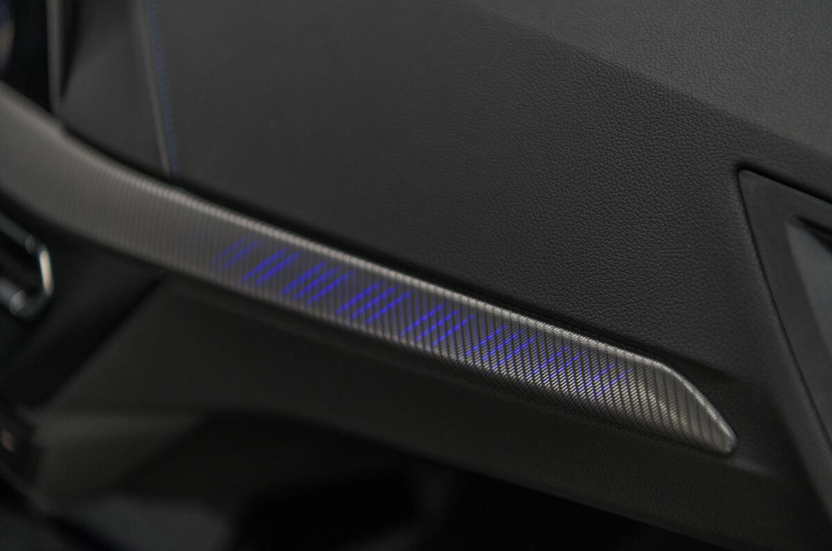 BMW 2 Series Gran Coupe studio static - ambient lighting