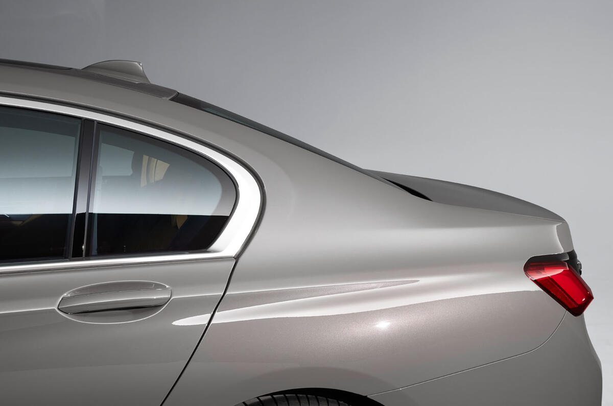 2019 BMW 7 Series official reveal - rear end