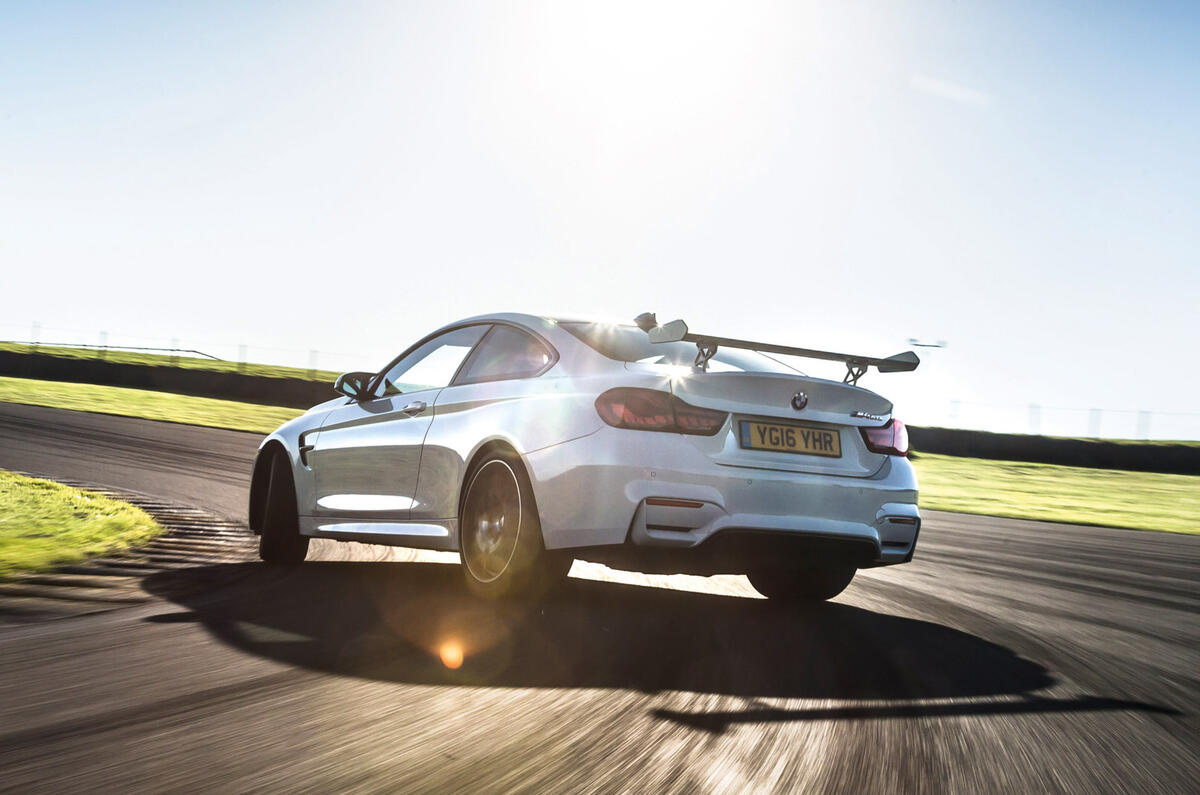 93 bmw m4 gts rear tracking 93 bmw m4 gts rear tracking
