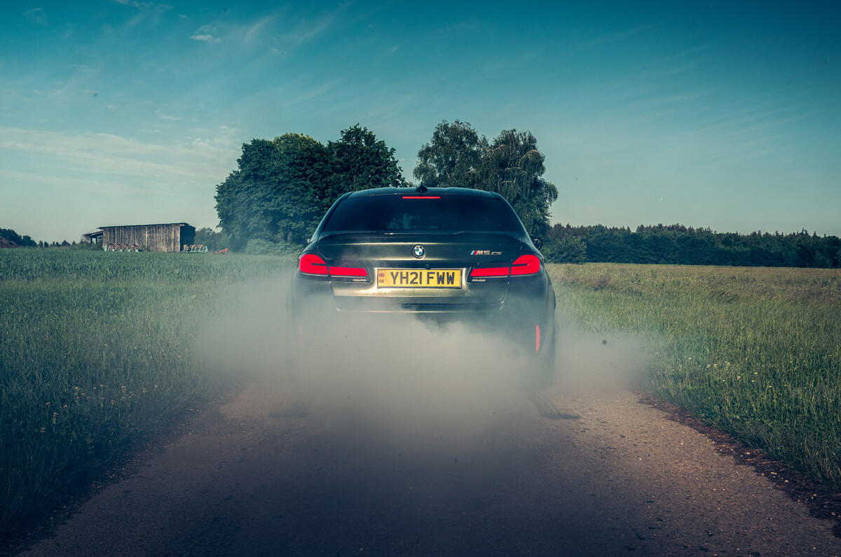 93 bmw m5 cs burnout 93 bmw m5 cs burnout