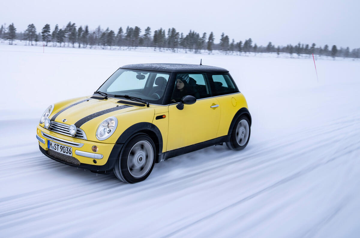 93 every Mini generation on ice 2022 feature R50 front
