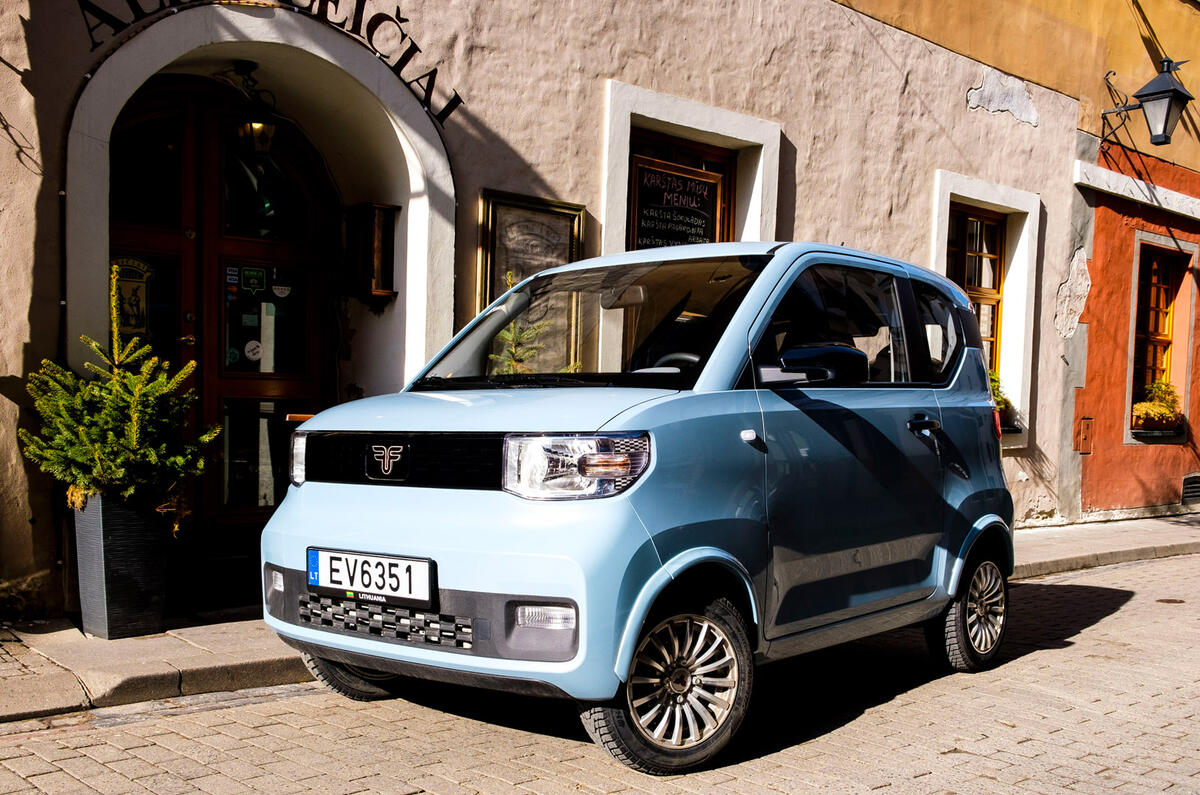 93 Freze Nikrob micro EV 2021 official images parked front 93 Freze Nikrob micro EV 2021 official images parked front