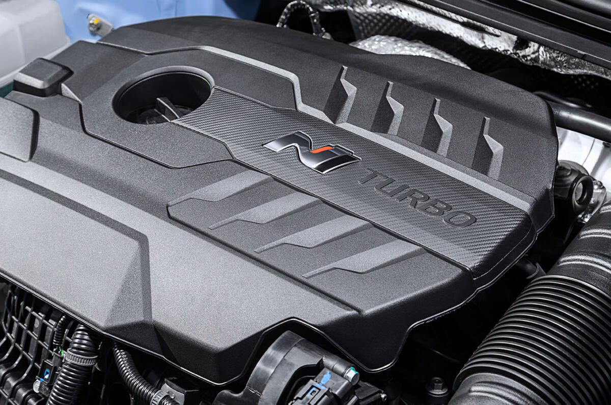 Hyundai i30 N 2020 facelift official images - engine Hyundai i30 N 2020 facelift official images - engine