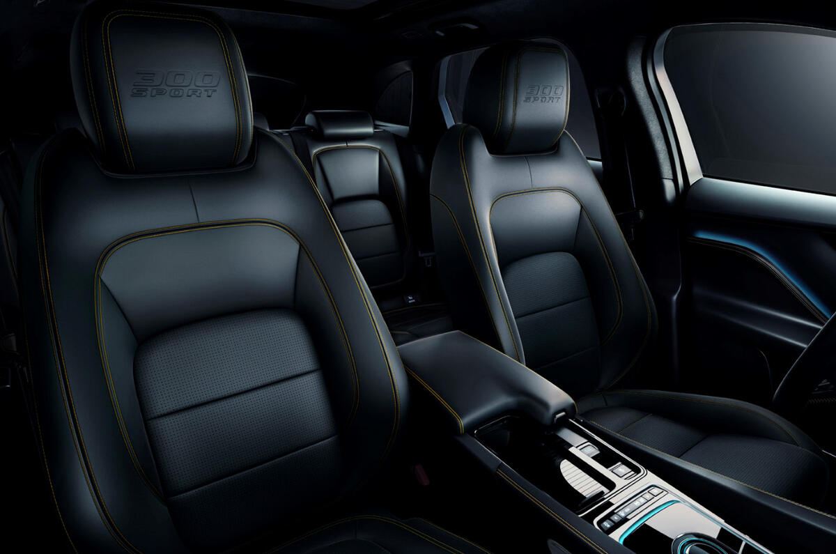Jaguar F-Pace 300 Sport 2019 press - seats