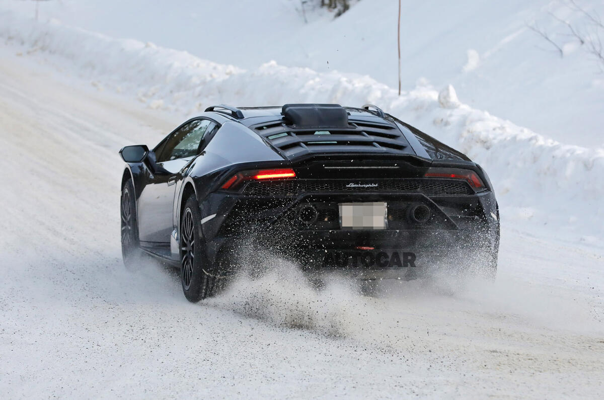 93 Lamborghini Sterrato spies 2022 back 93 Lamborghini Sterrato spies 2022 back