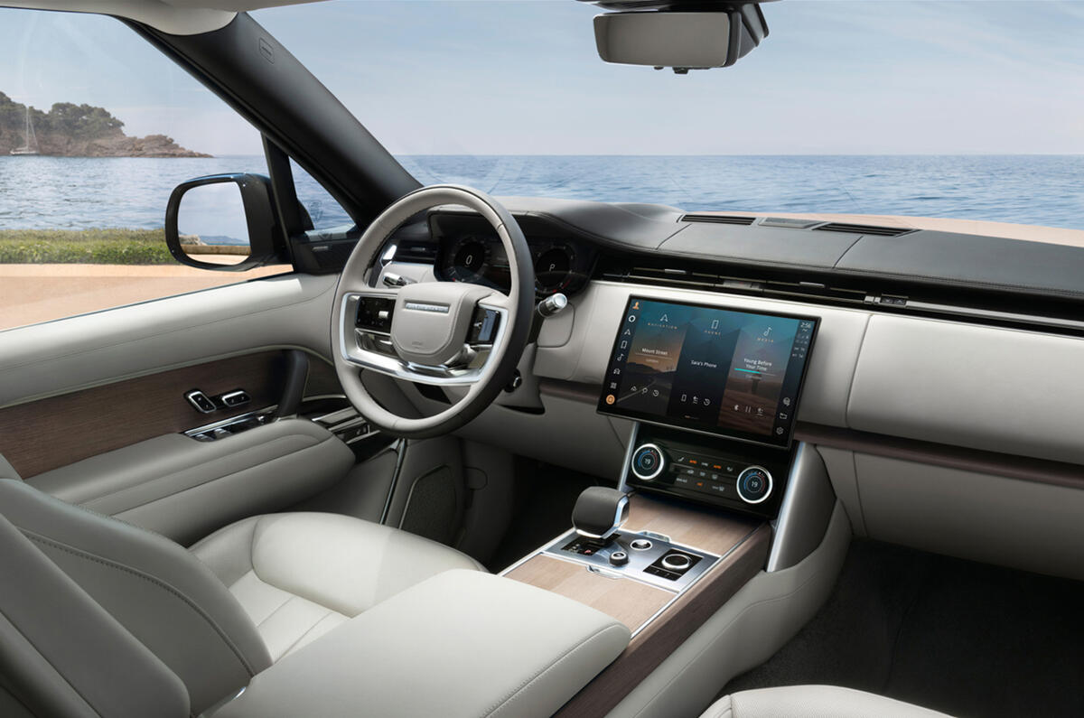 93 Land Rover Range Rover 2021 official reveal images dashboard