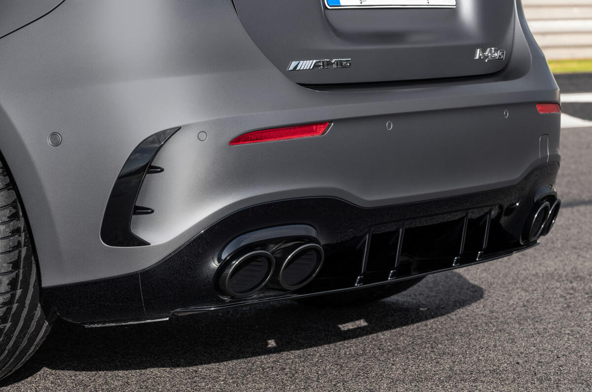 Mercedes-AMG A45 S 2019 official reveal - reveal exhausts