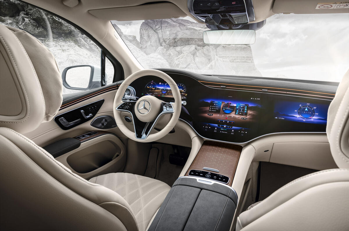 93 mercedes benz eqs suv official reveal images dashboard 93 mercedes benz eqs suv official reveal images dashboard