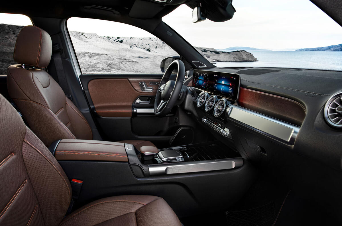 Mercedes-Benz GLB 2019 official reveal - cabin