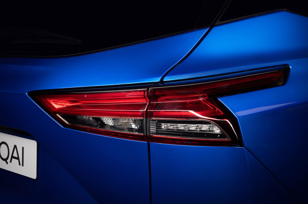 93 Nissan Qashqai 2021 official reveal rear lights 93 Nissan Qashqai 2021 official reveal rear lights