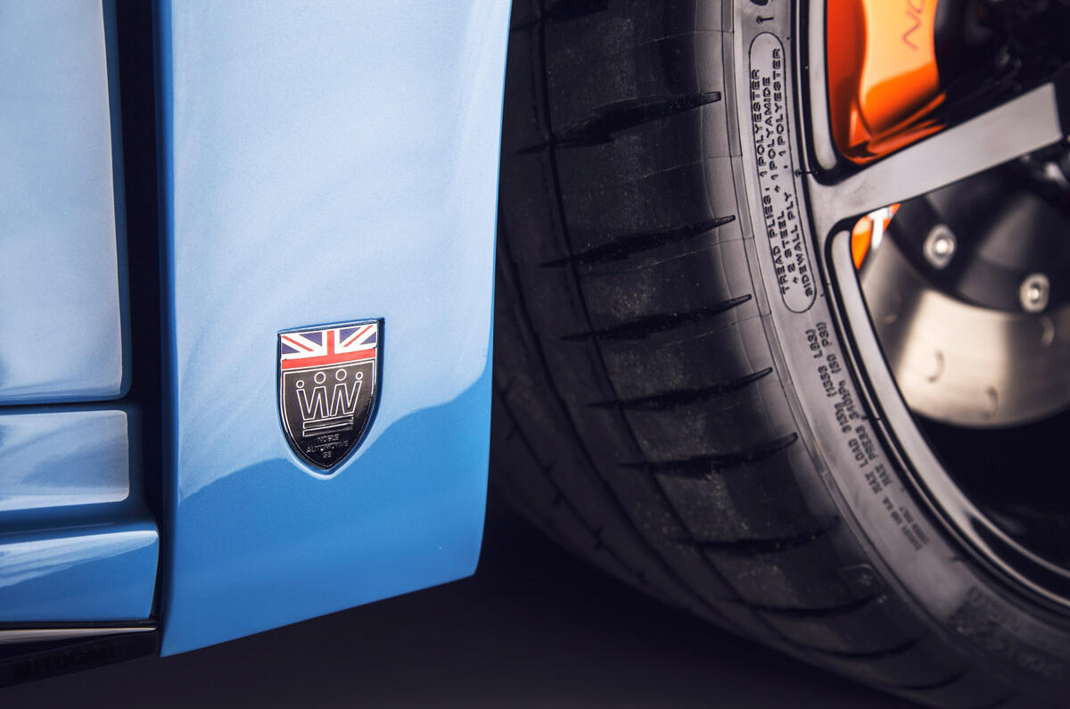 93 Noble M500 reveal 2022 badge 93 Noble M500 reveal 2022 badge