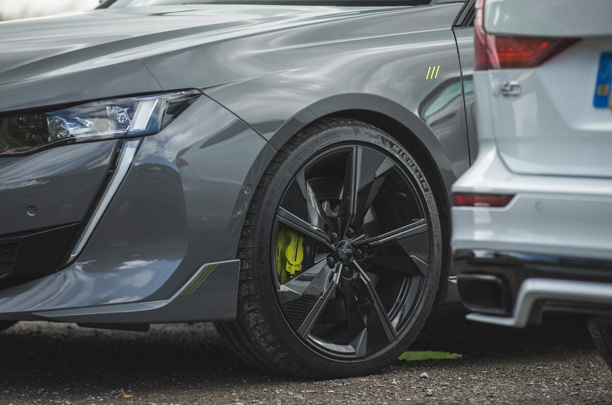 93 PHEV wagons triple test 2021 508 wheels