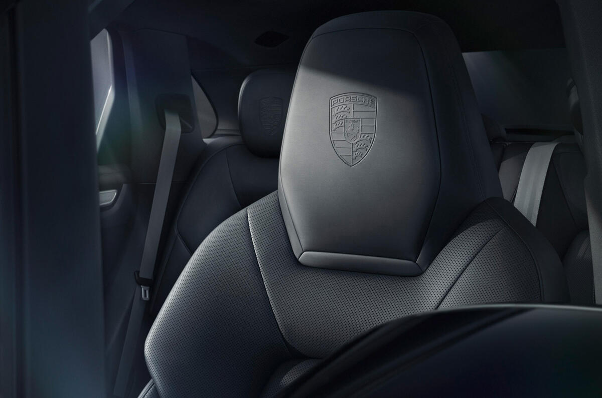 93 Porsche Cayenne platinum edition official headrests 93 Porsche Cayenne platinum edition official headrests