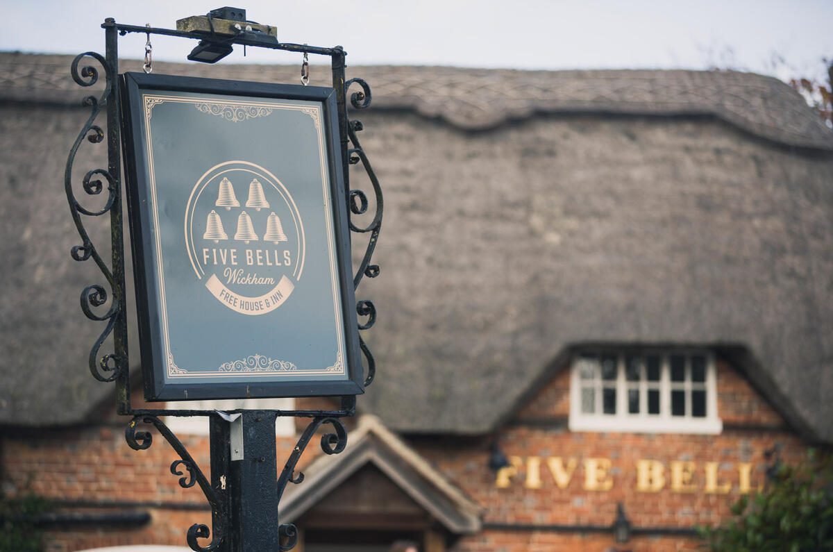 93 road testers christmas lunch 2021 pub sign