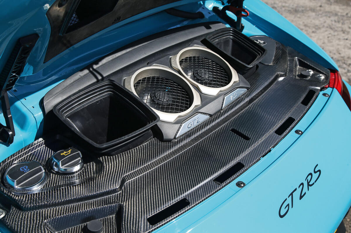 Road test rewind Porsche 911 GT2 RS - engine