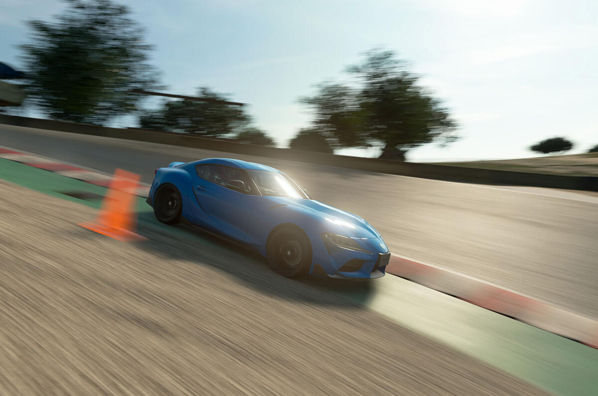 Toyota Supra simulator road test - Laguna Seca tracking corkscrew