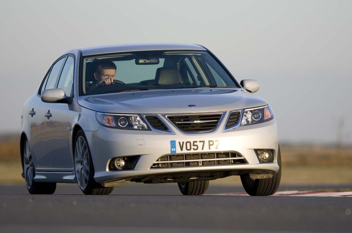 Saab 9-3 cornering