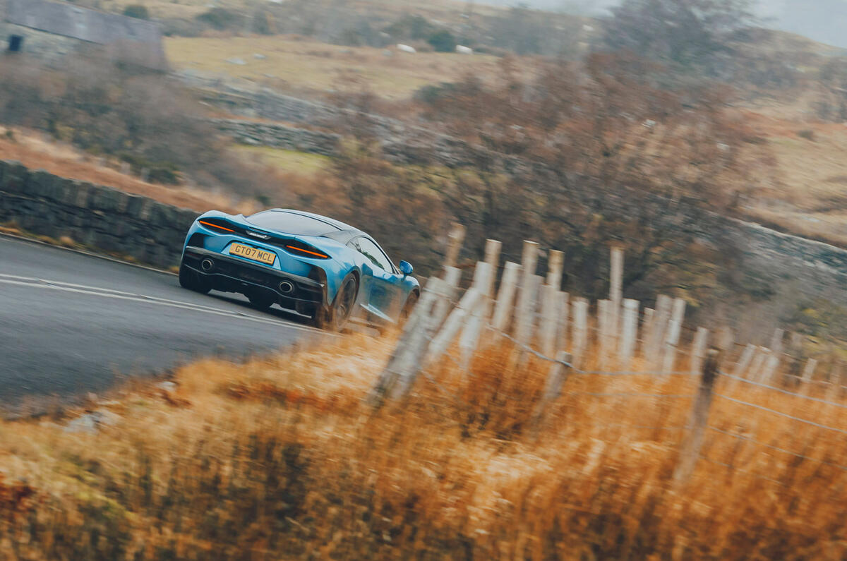 94 24hrs in McLaren GT 2022 on road rear