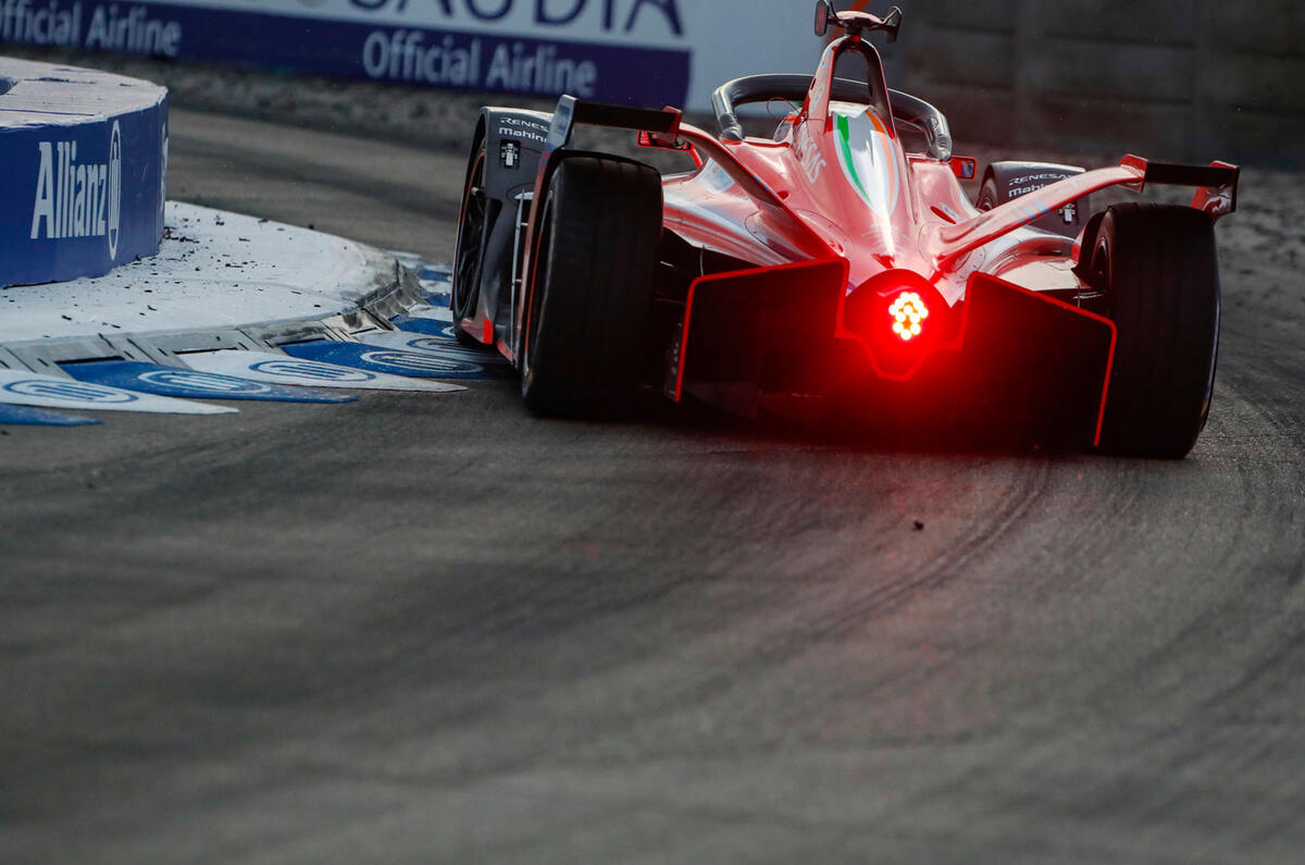 94 Alex Lynn Mahindra Formula E 2021 rear 94 Alex Lynn Mahindra Formula E 2021 rear