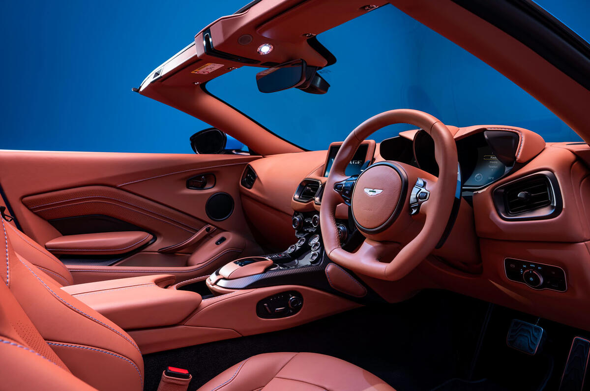 Aston Martin Vantage Roadster 2020 - official press images - interior Aston Martin Vantage Roadster 2020 - official press images - interior