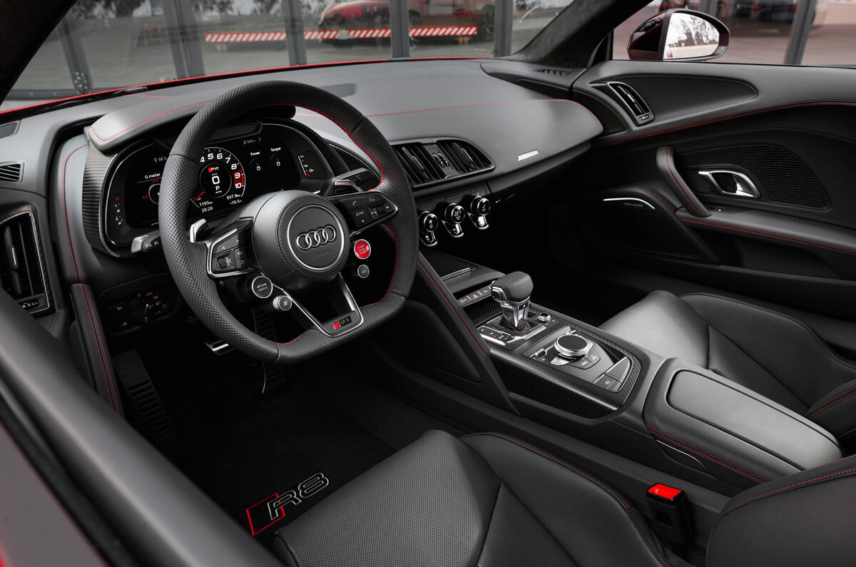 94 Audi R8 Performance RWD 2021 official images cabin
