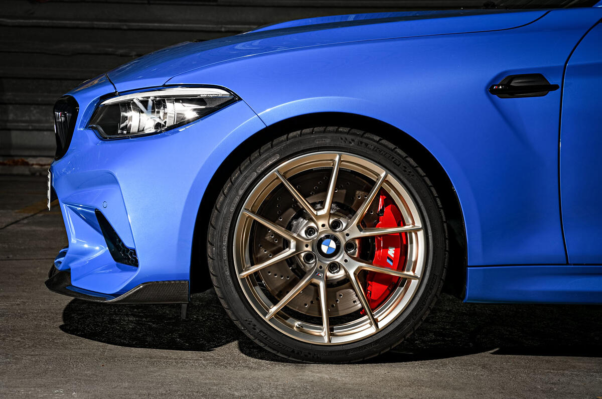 BMW CS 2020 official press images - brakes