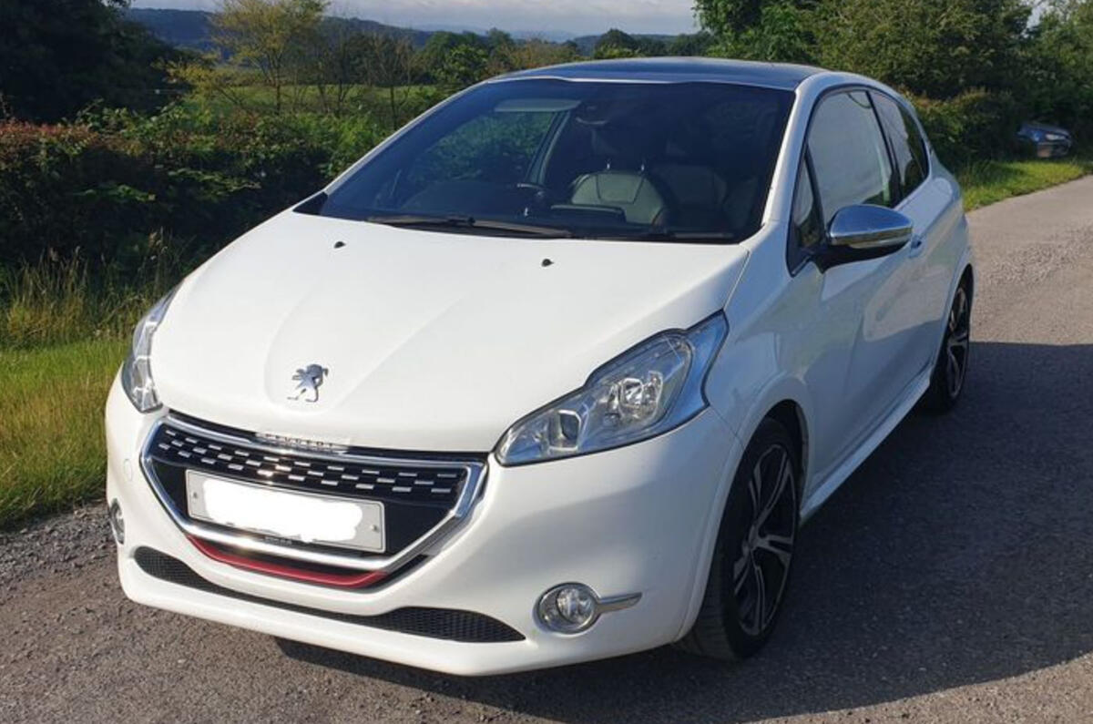 94 BTBWD Sept 17 Peugeot 208 gti 94 BTBWD Sept 17 Peugeot 208 gti
