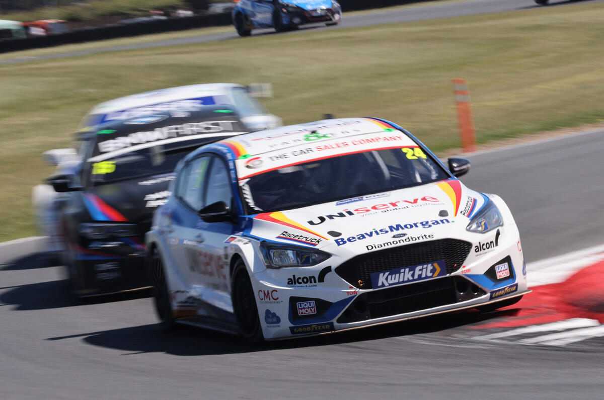 94 BTCC 2021 Snetterton battle 94 BTCC 2021 Snetterton battle