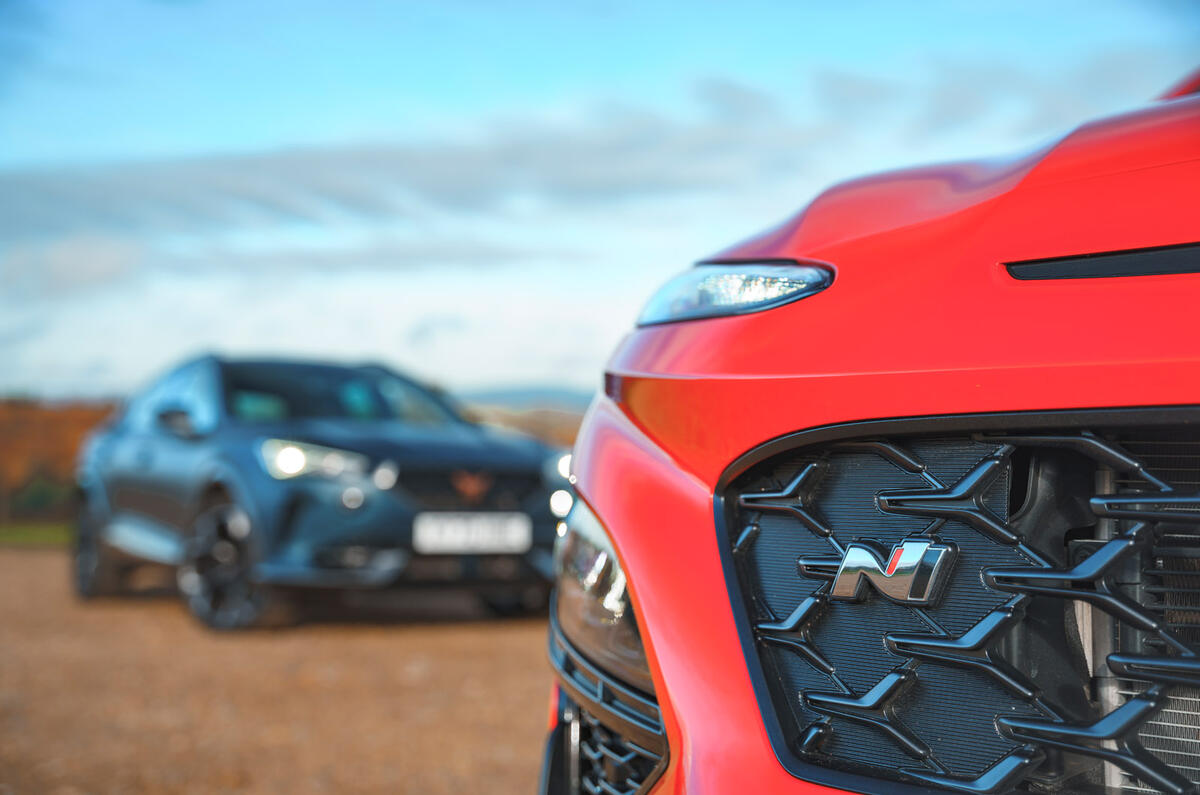 94 Cupra Formentor vs Hyundai Kona N 2022 N badge 94 Cupra Formentor vs Hyundai Kona N 2022 N badge