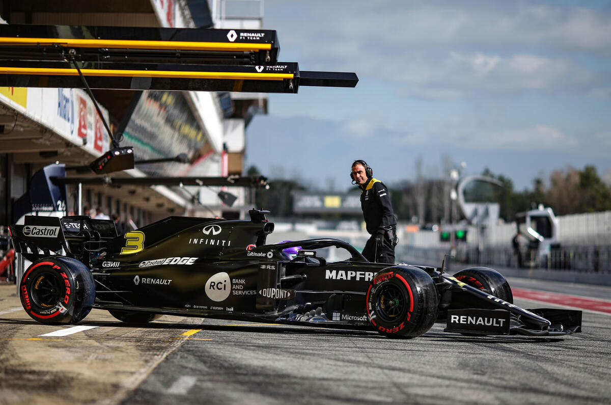 Daniel Ricciardo interview - pitlane Daniel Ricciardo interview - pitlane